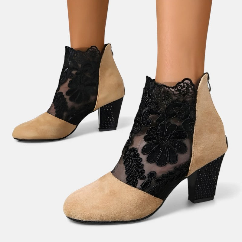 Beige / CA 10 (US 10)