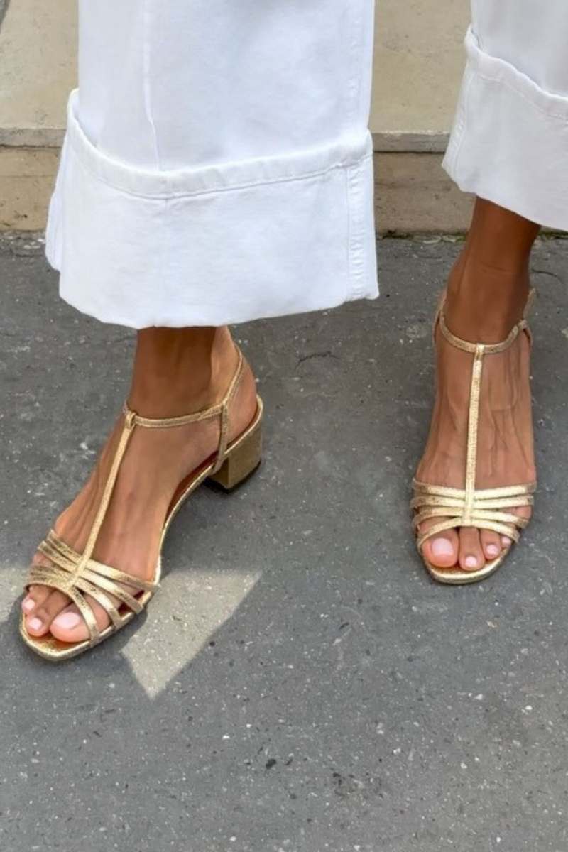 Gold / CA 7 (US 7)