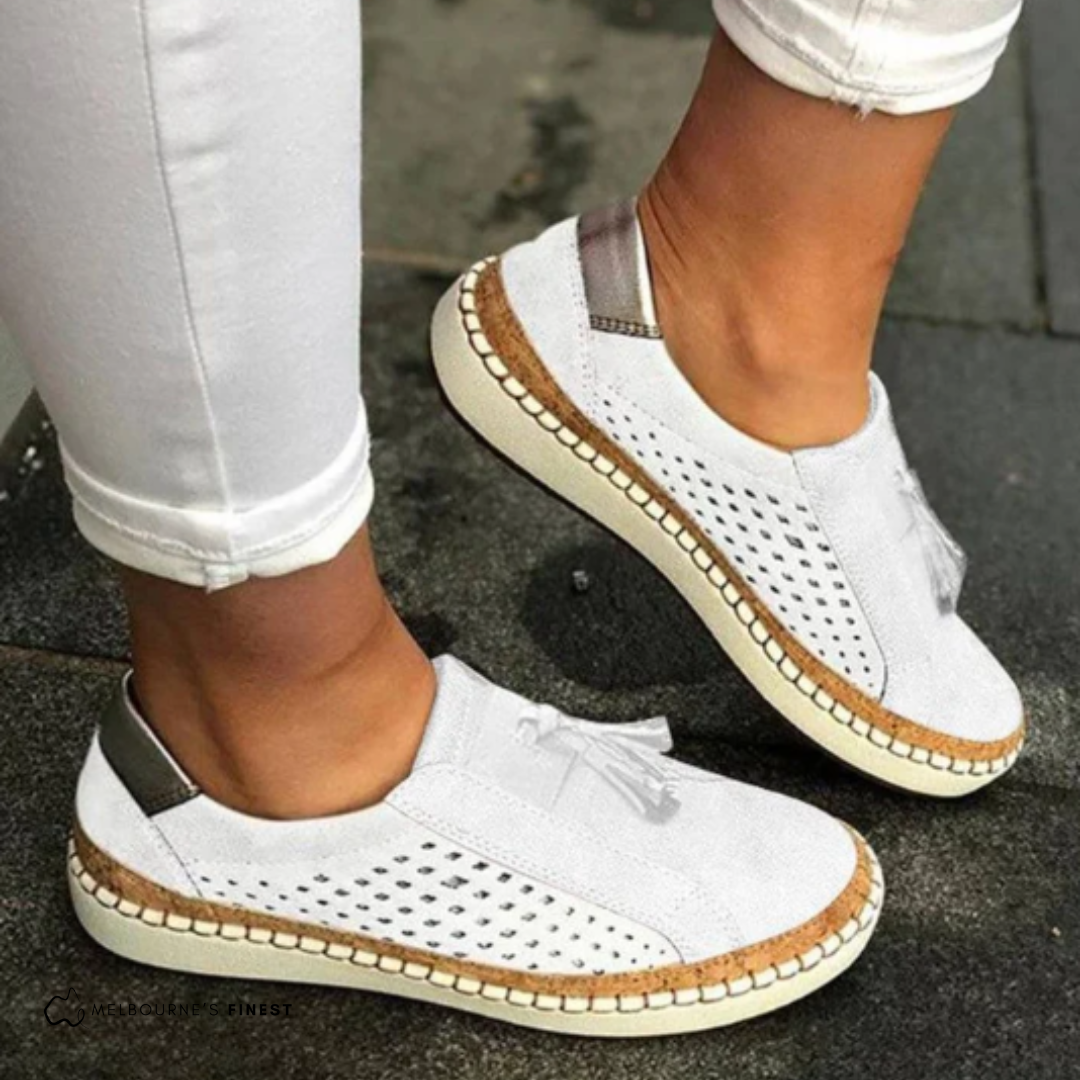 White / 12