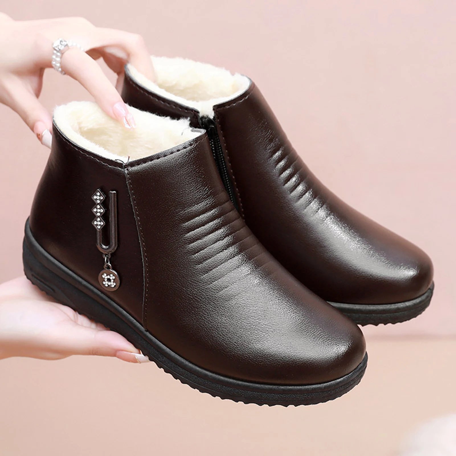 Dark Brown / 10