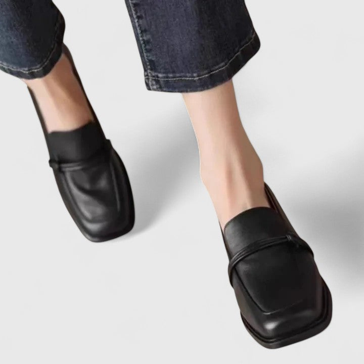 Black / US 9 - EU 40