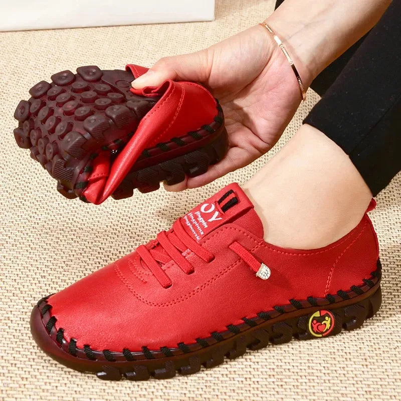 Red / 12