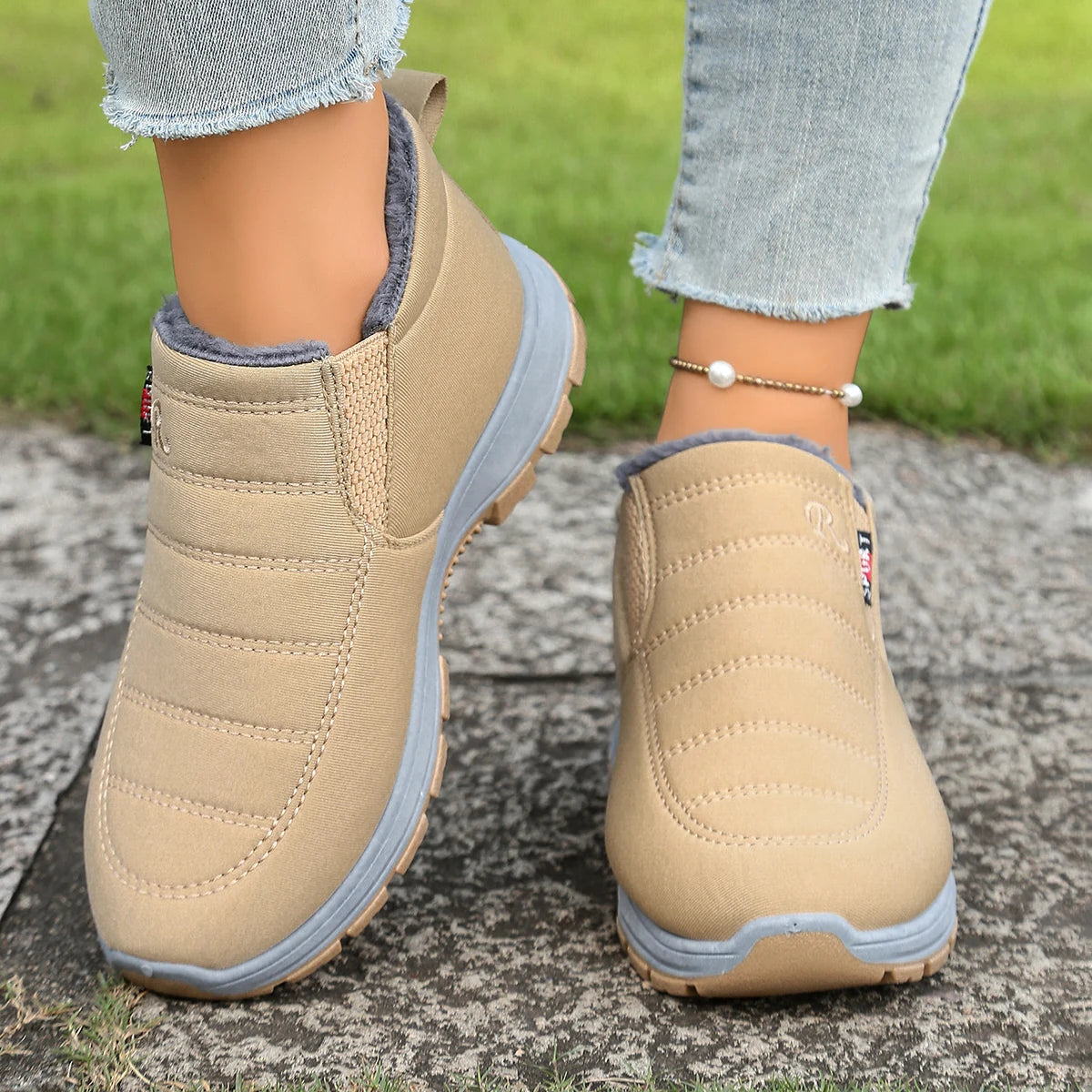 Beige / 5