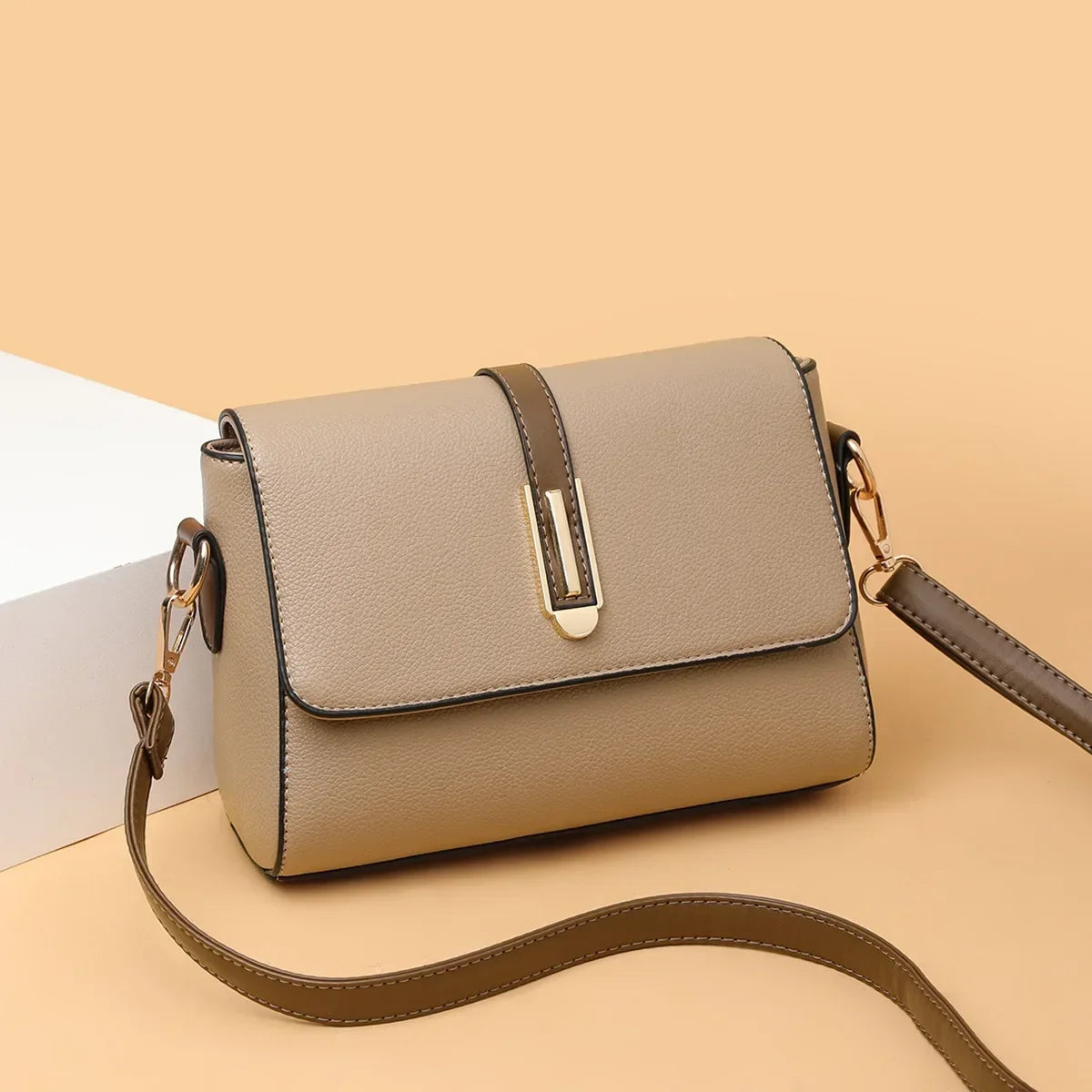 Khaki / 22x9.5x16cm