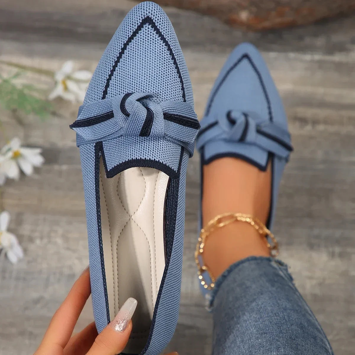light blue / 12