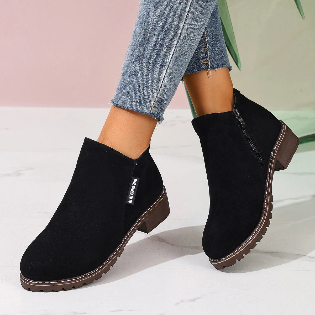 black / 12