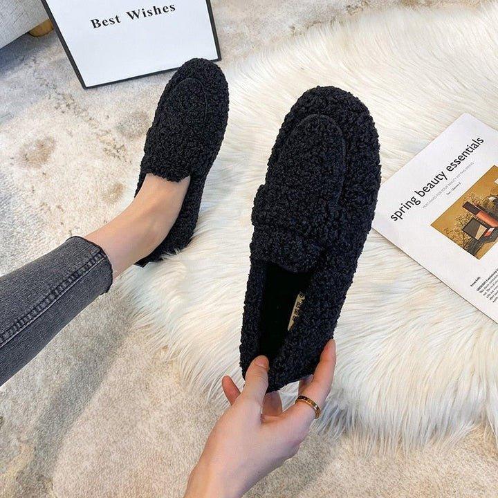 Black / CA 9.5 (US 9.5)
