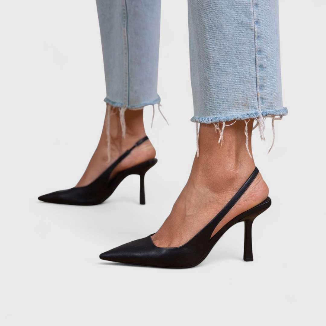 Black Leather / CA 8 (US 8)