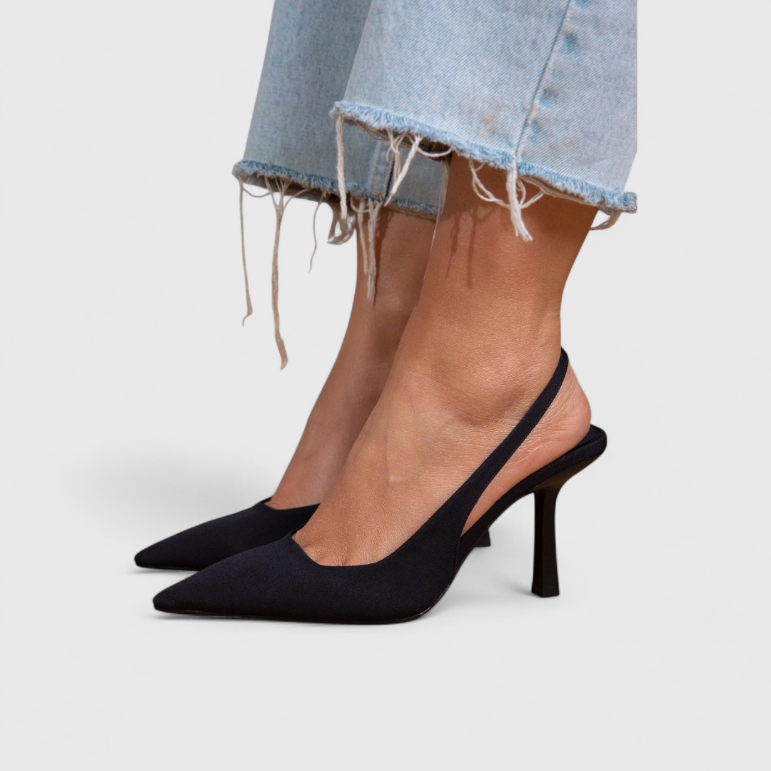 Black / CA 8 (US 8)