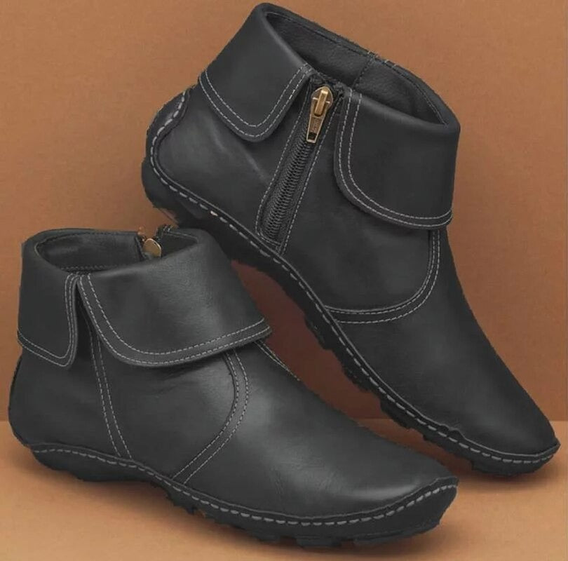 Black / 11