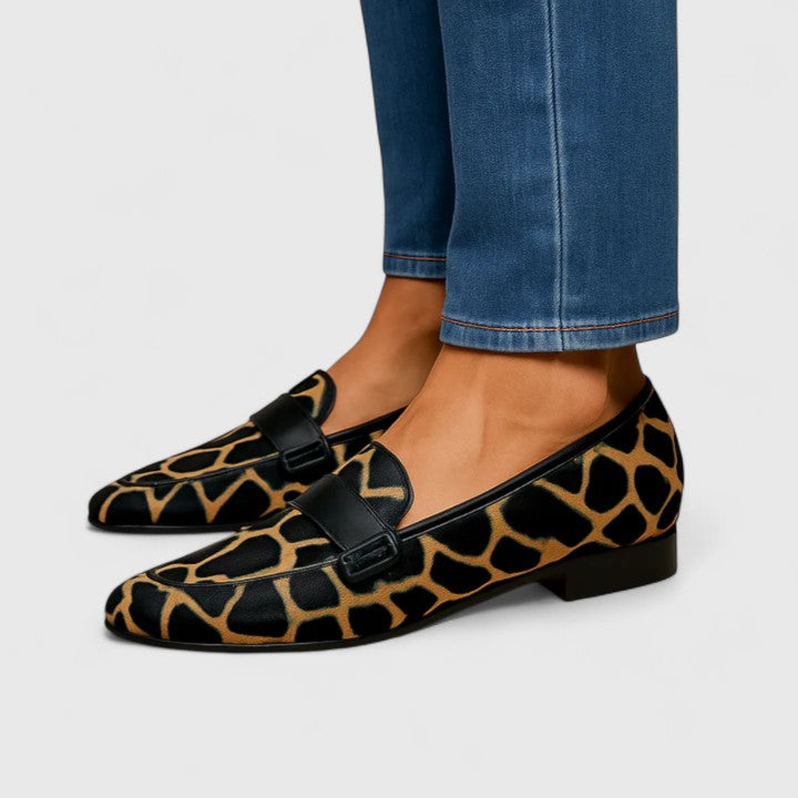 Black/Gold / CA 12 (US 12)